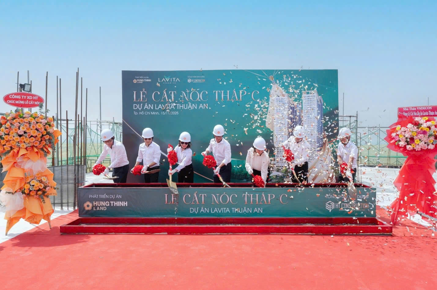 Lễ cất nóc dự án Block C dự án Lavita Thuan An đánh dấu cột mốc mới trong hành trình tăng tốc xây dựng và hoàn thiện